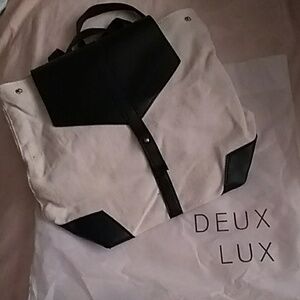 🎉HP🎉NEW DEUX LUX DEMI CANVAS BACKPACK